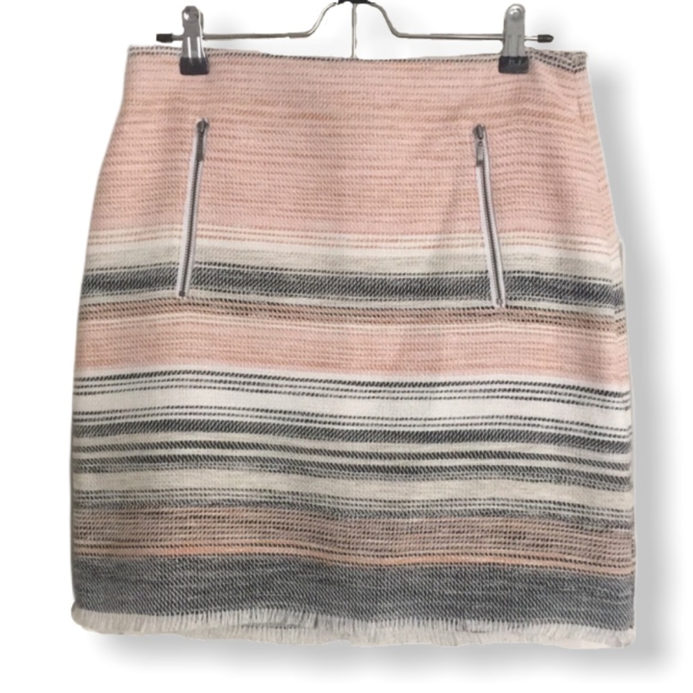 LOFT striped A-line skirt with POCKETS!